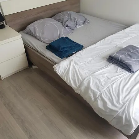 Apartment 4 A 10 Minute Du Circuit Allonnes (Sarthe)